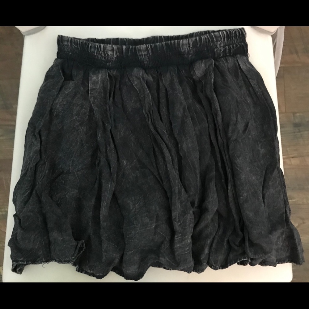 Brandy Melville skirt